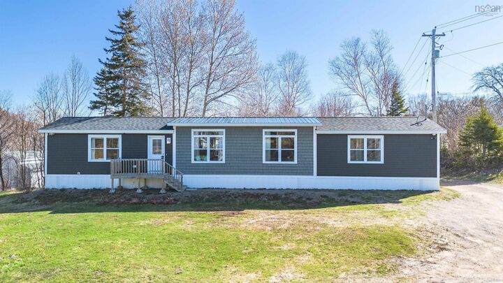 Property Photo:  4 Kellys Lane  NS B0C 1L0 