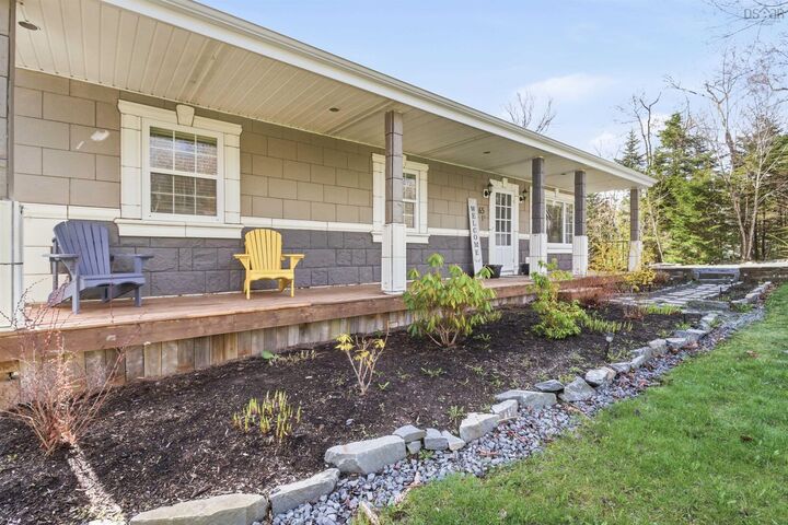 Property Photo:  65 Chani Drive  NS B4E 3H3 