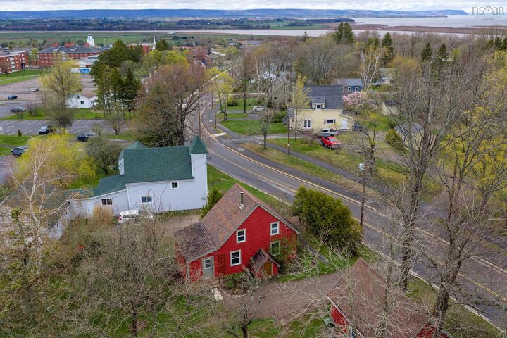 Property Photo:  74 Highland Avenue  NS B4P 1Z6 