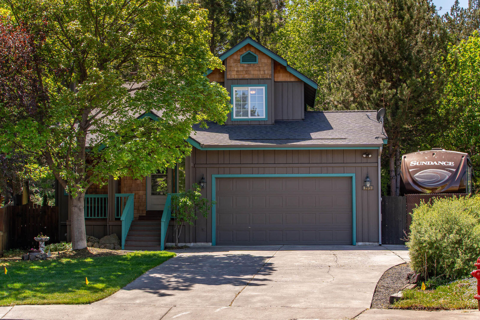 Property Photo:  1757 NE Bobbie Court  OR 97701 