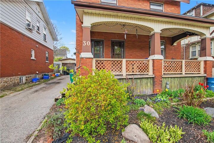 Property Photo:  30 Hohner Avenue  ON N2H 2V4 