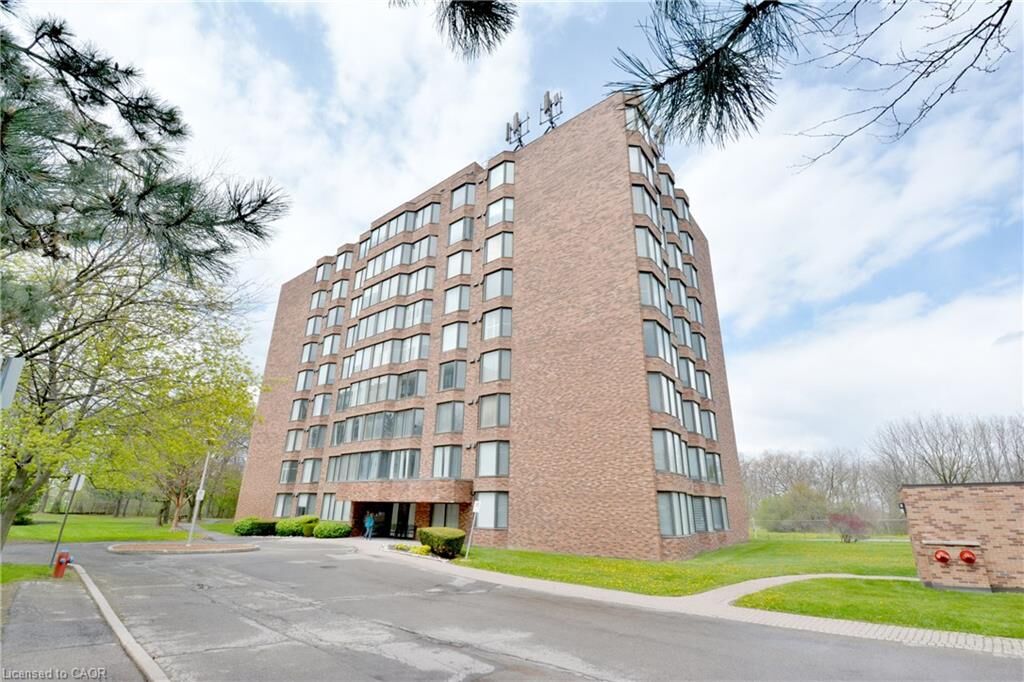 Property Photo:  180 Limeridge Road W 307  ON L9C 7C7 