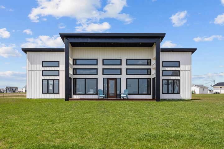 Property Photo:  44 Sunrise Drive  PE C0A 1X0 