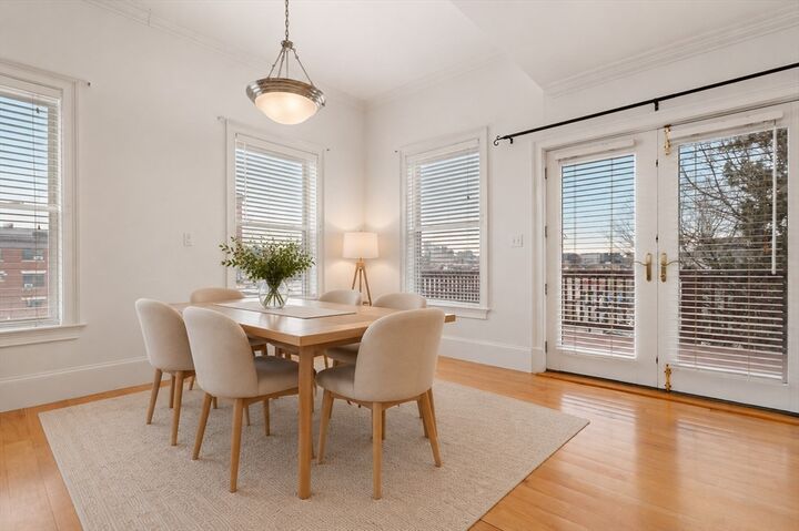 Property Photo:  714 E 4th St 3  MA 02127 