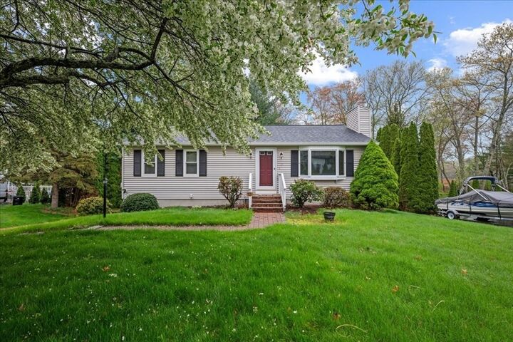 Property Photo:  11 Riverside Dr  MA 01570 