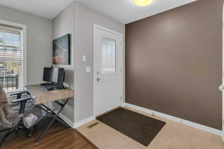 Property Photo:  64 Ravenskirk Heath SE  AB T4A 0K6 