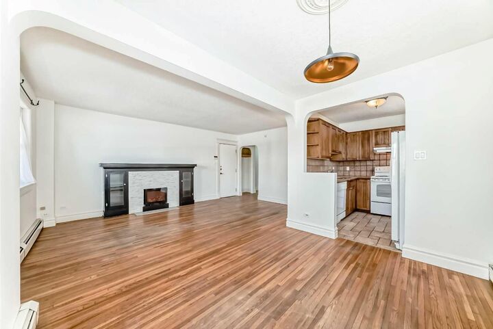 Property Photo:  1125 17 Avenue SW 5  AB T2T 0B5 