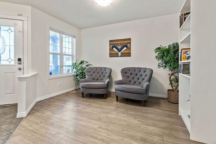 Property Photo:  30 Drake Landing Common  AB T1S 2H4 
