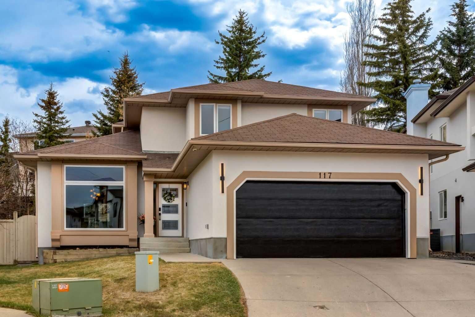 Property Photo:  117 Straddock Terrace SW  AB T3H 2T4 