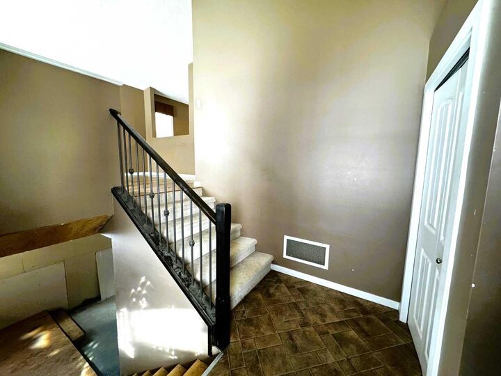Property Photo:  4320 Caribou Crescent  AB T0G 2K0 