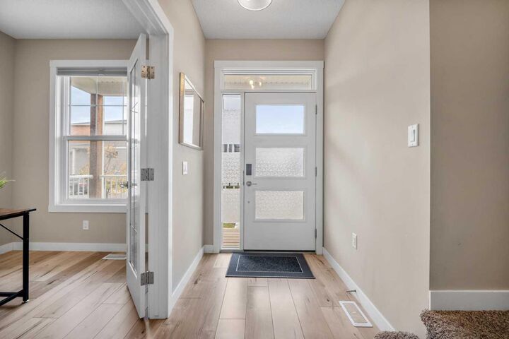Property Photo:  166 Howse Common NE  AB T3P 1L6 