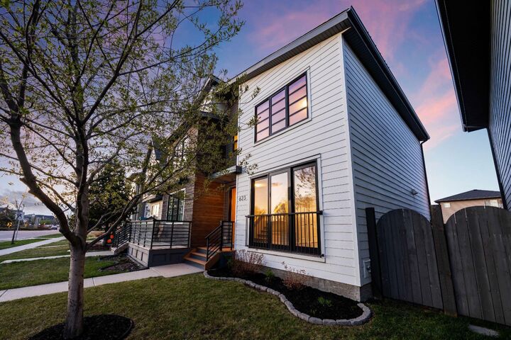 Property Photo:  623 Walden Drive SE  AB T2X 0Z5 