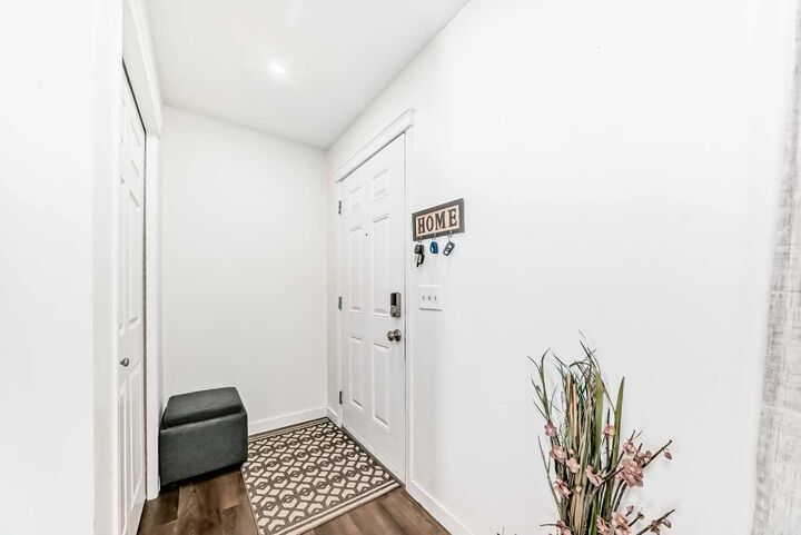Property Photo:  54 Panatella Park NW  AB T3K 6K4 