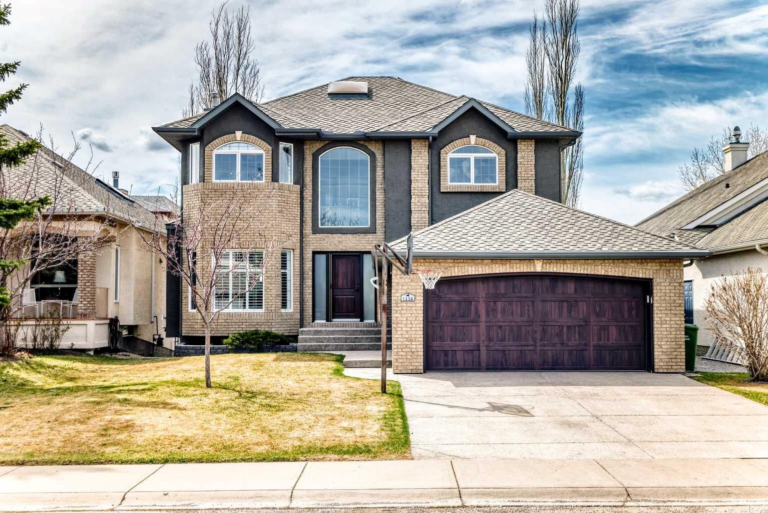 Property Photo:  1416 Strathcona Drive SW  AB T3H 4L1 