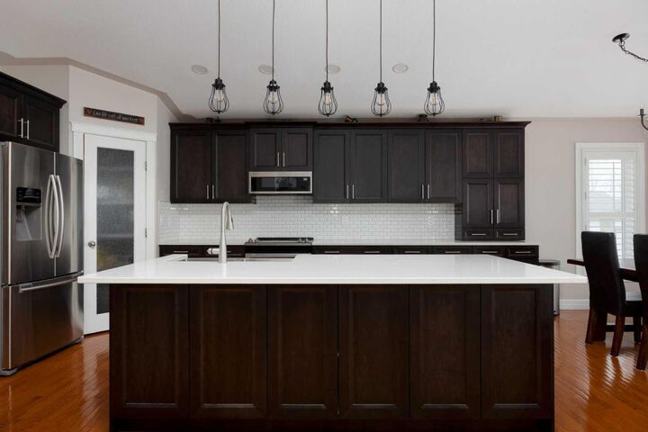 Property Photo:  103 Lawrence Street  AB T9K 2S5 