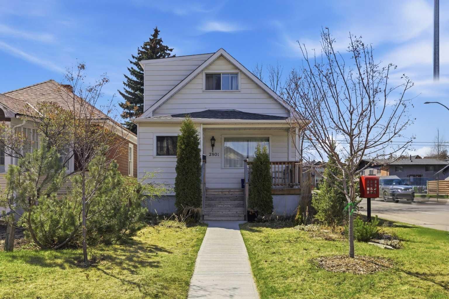 Property Photo:  2801 26A Street SW  AB T3E 2C8 