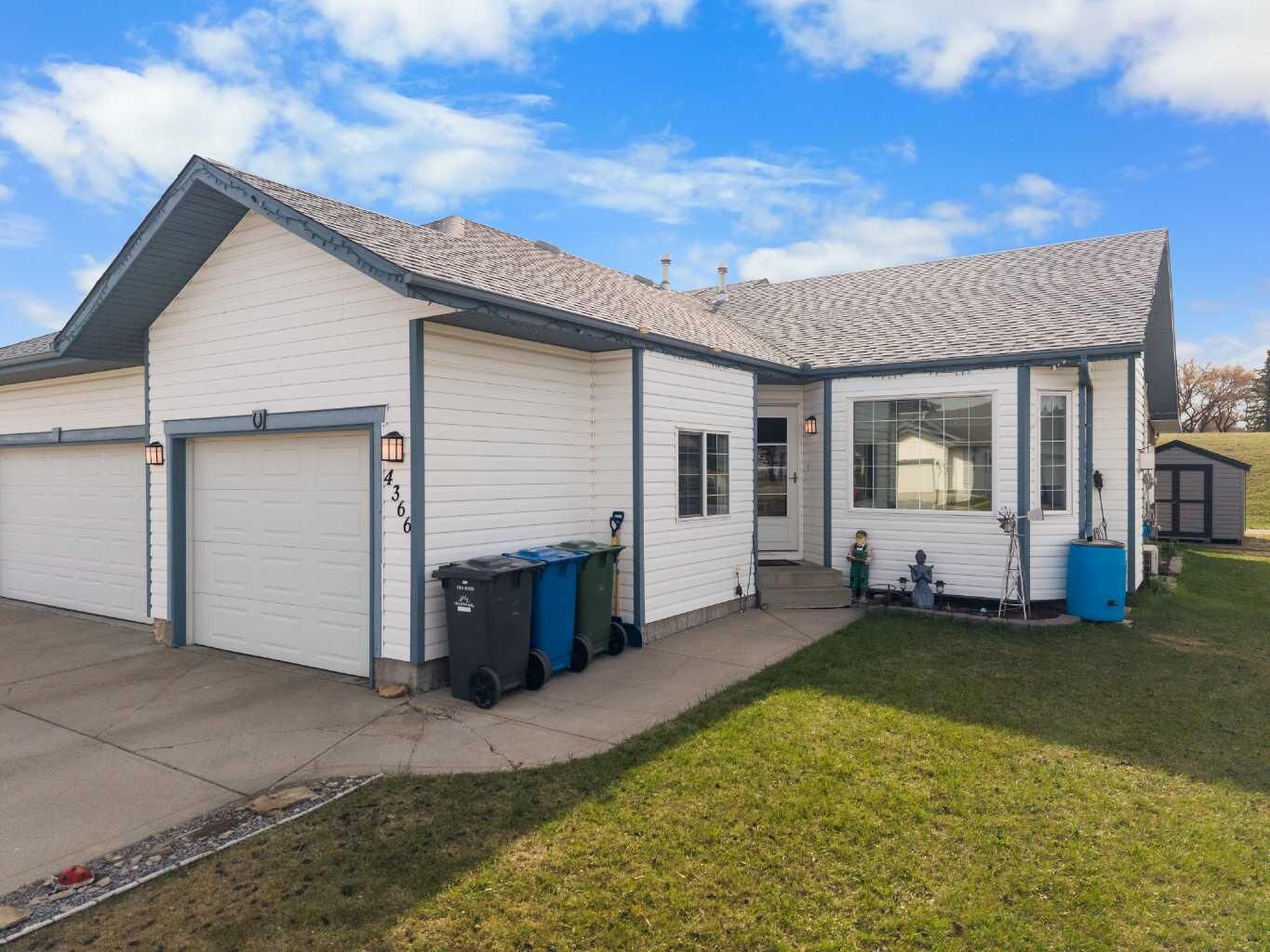 Property Photo:  4366 54A Avenue Close  AB T4G 1X5 