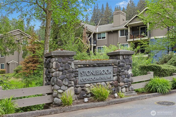 Property Photo:  19410  Bothell Way NE D103  WA 98011 