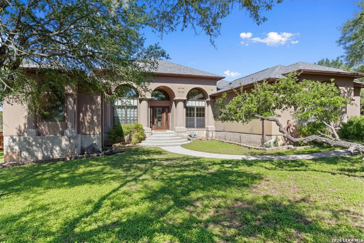 Property Photo: 152 Pico Ct TX 78666