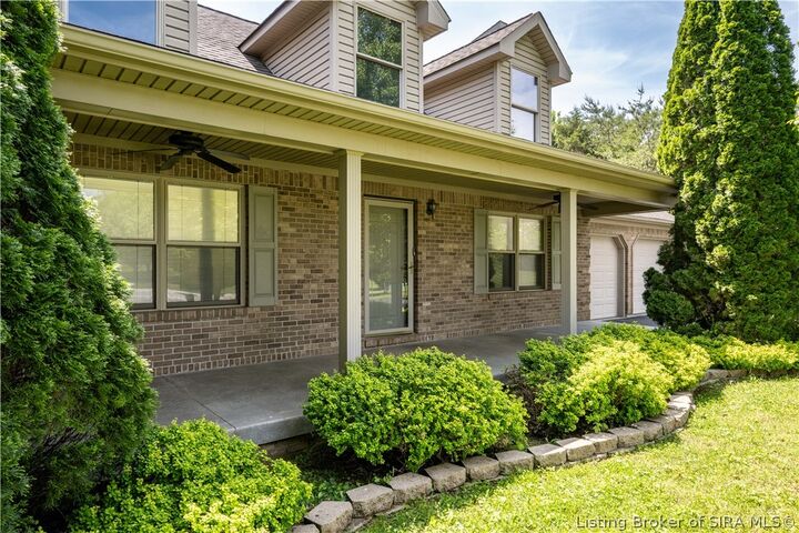 Property Photo:  1101 Harvest Ridge Boulevard  IN 47143 