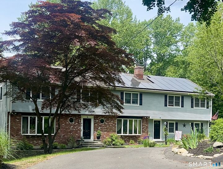 Property Photo:  80 Mariner Circle  CT 06611 