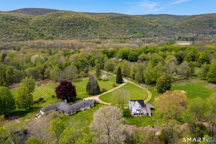 Property Photo:  262 Kent Cornwall Road  CT 06757 