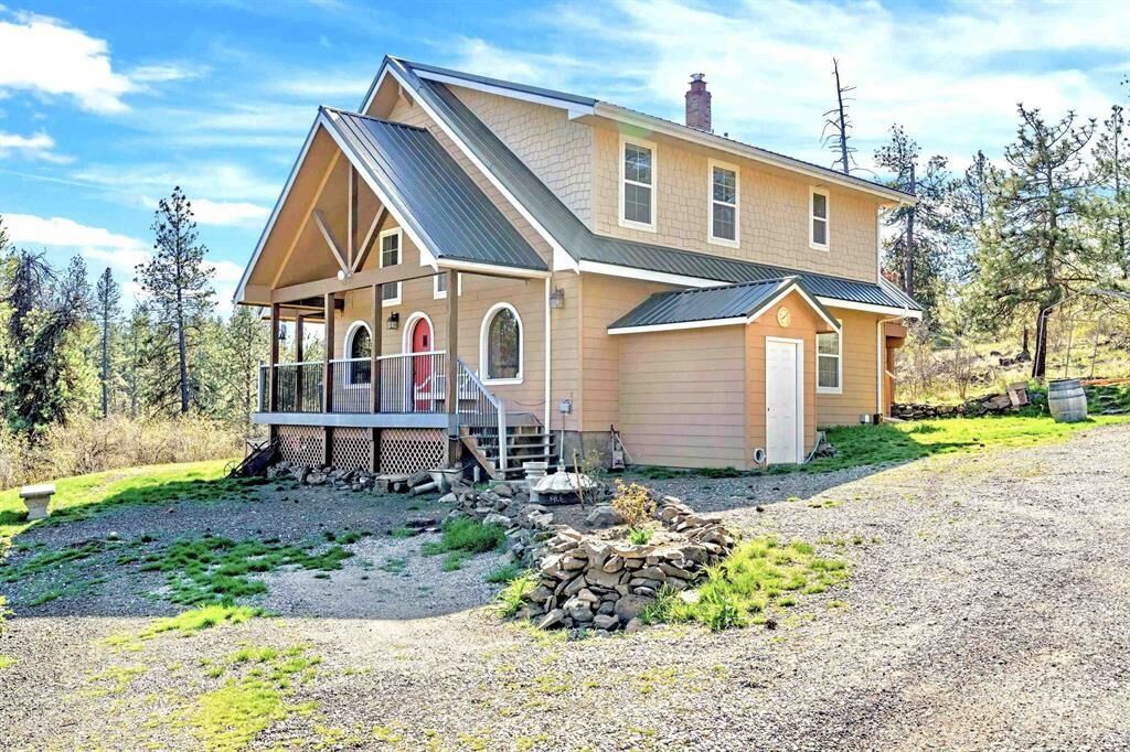 Property Photo:  6721 W Greewood Rd  WA 99224 