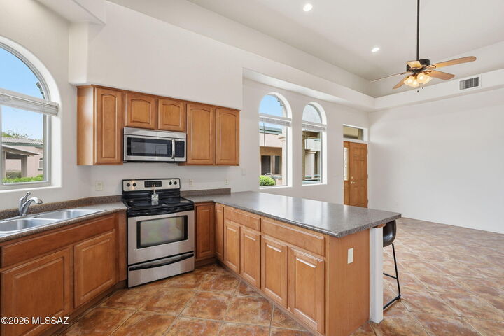 Property Photo:  3249 S Treasure Cove Place  AZ 85713 