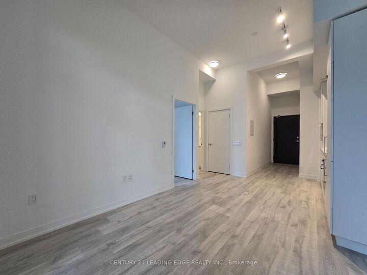 Property Photo: 7 Golden Lion Heights N908 ON M2M 0C1