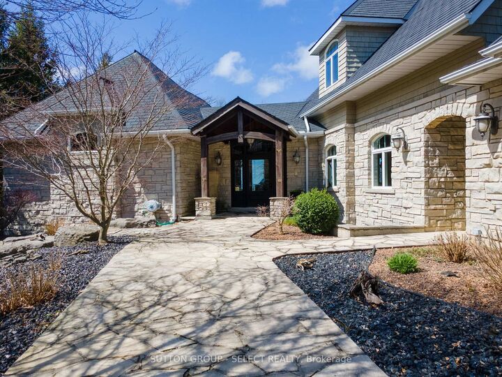 Property Photo: 4544 Lakeshore Road ON N0N 1J6