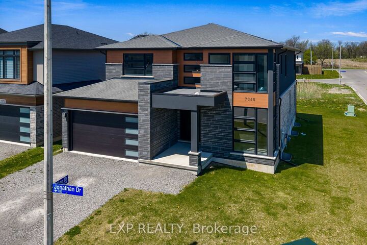 Property Photo: 7365 Jonathan Drive ON L2H 3T3