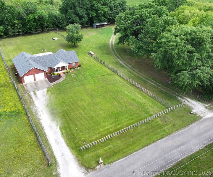 Property Photo:  110829 S 4612 Road  OK 74955 