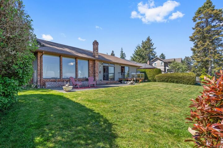 Property Photo:  4650 Kilmarnock Dr  BC V9N 9S6 