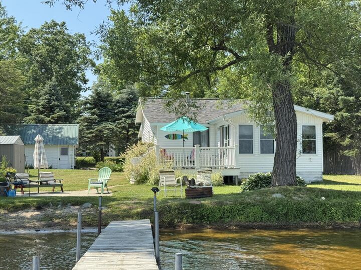 Property Photo: 6398 Paradise Trail MI 49718
