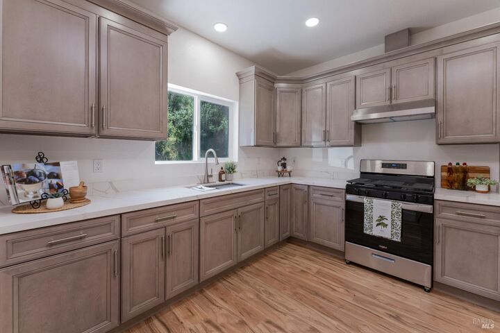 Property Photo:  6100 Eastside Calpella Road  CA 95482 