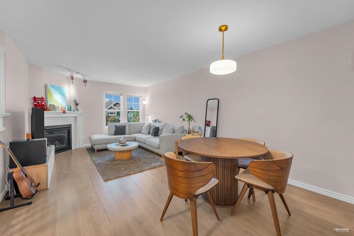 Property Photo:  7360 Gilbert Road 5  BC V7C 3W2 