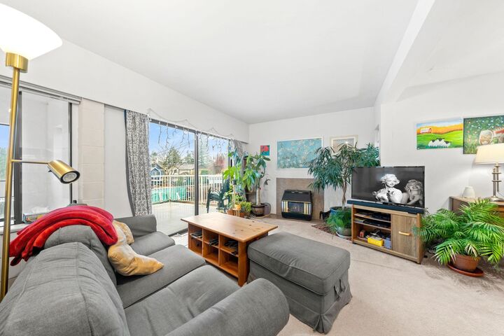 Property Photo:  741 E 14th Street  BC V7L 2P3 