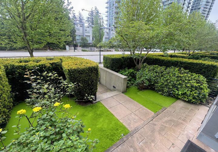 Property Photo: 6515 Nelson Avenue BC V5H 0C2