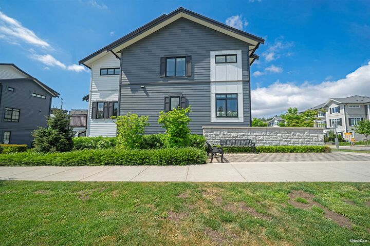 Property Photo:  2075 Oak Meadows Drive 82  BC V3Z 1J6 