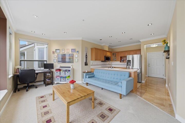 Property Photo:  5270 Oakmount Crescent 307  BC V5H 4S1 