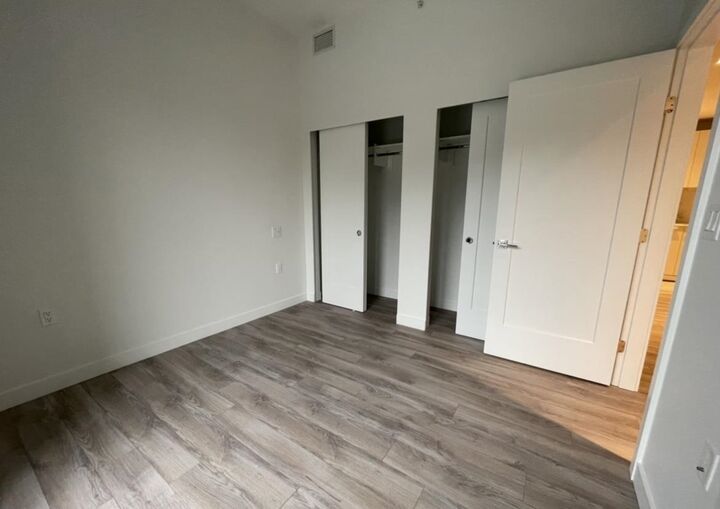 Property Photo:  4995 Imperial Street  BC V5J 0J8 