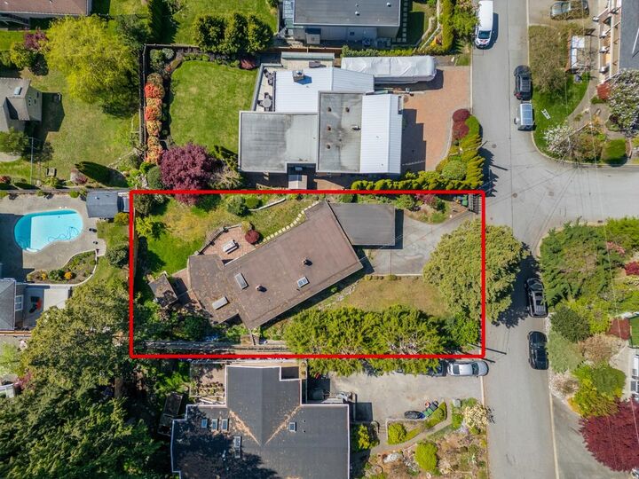 Property Photo:  241 W Balmoral Road  BC V7N 2T9 