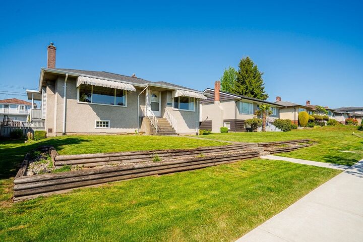 Property Photo:  4533 Venables Street  BC V5C 3A6 