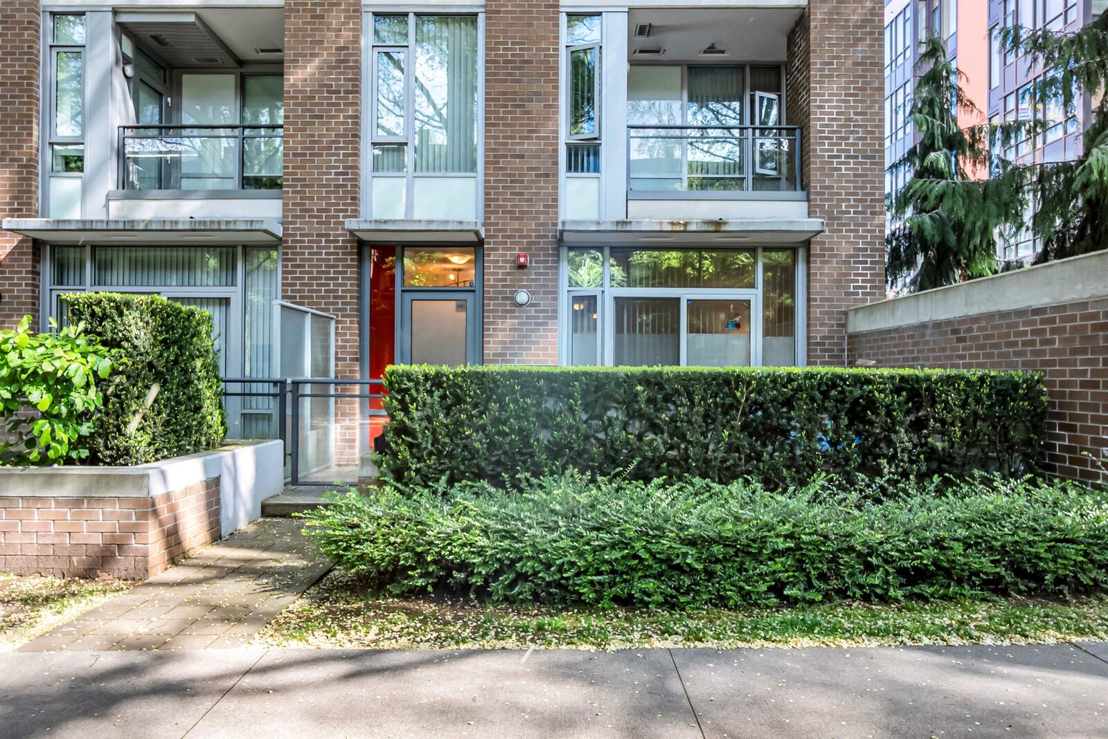 Property Photo:  2021 W 10th Avenue  BC V6J 0H1 