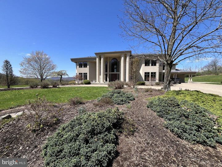 Property Photo: