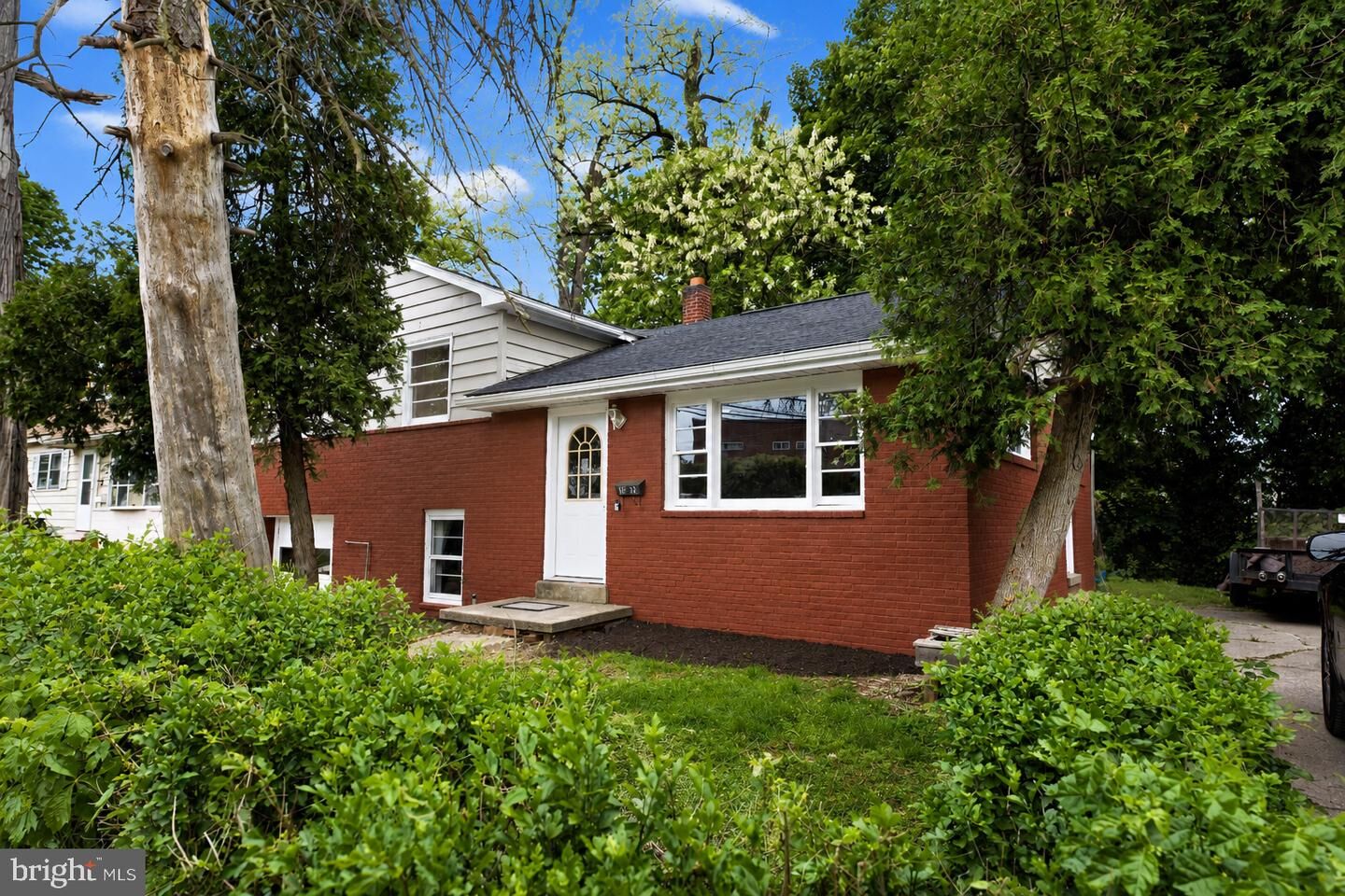 Property Photo:  1525 S 13th Street  PA 17104 