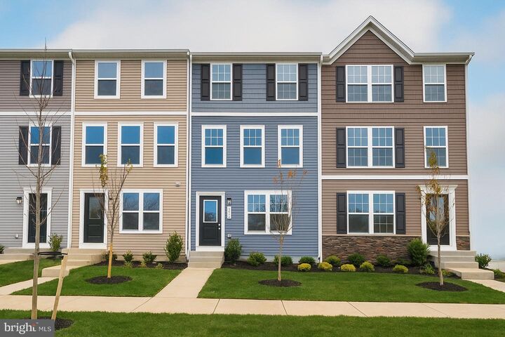 Property Photo:  18 Harrison Alley 580  WV 25438 