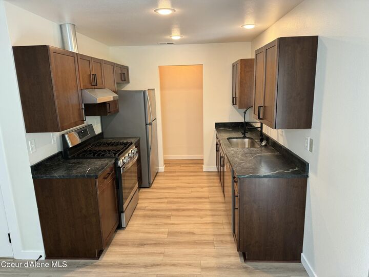 Property Photo:  1713 Main St A&Ampb  ID 83864 