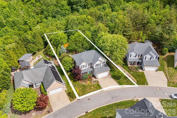 Property Photo:  20 Stone River Drive  NC 28804 