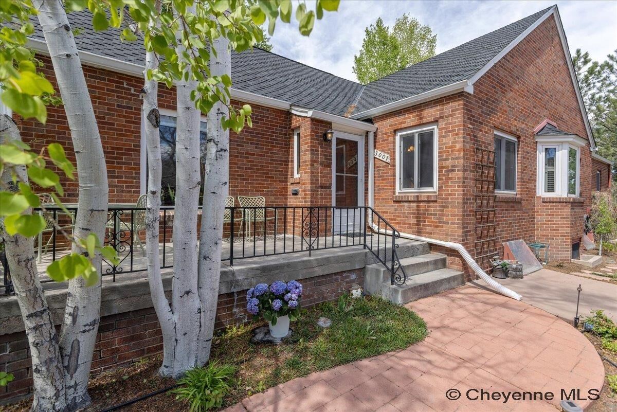 Property Photo:  3001 Capitol Ave  WY 82009-2759 